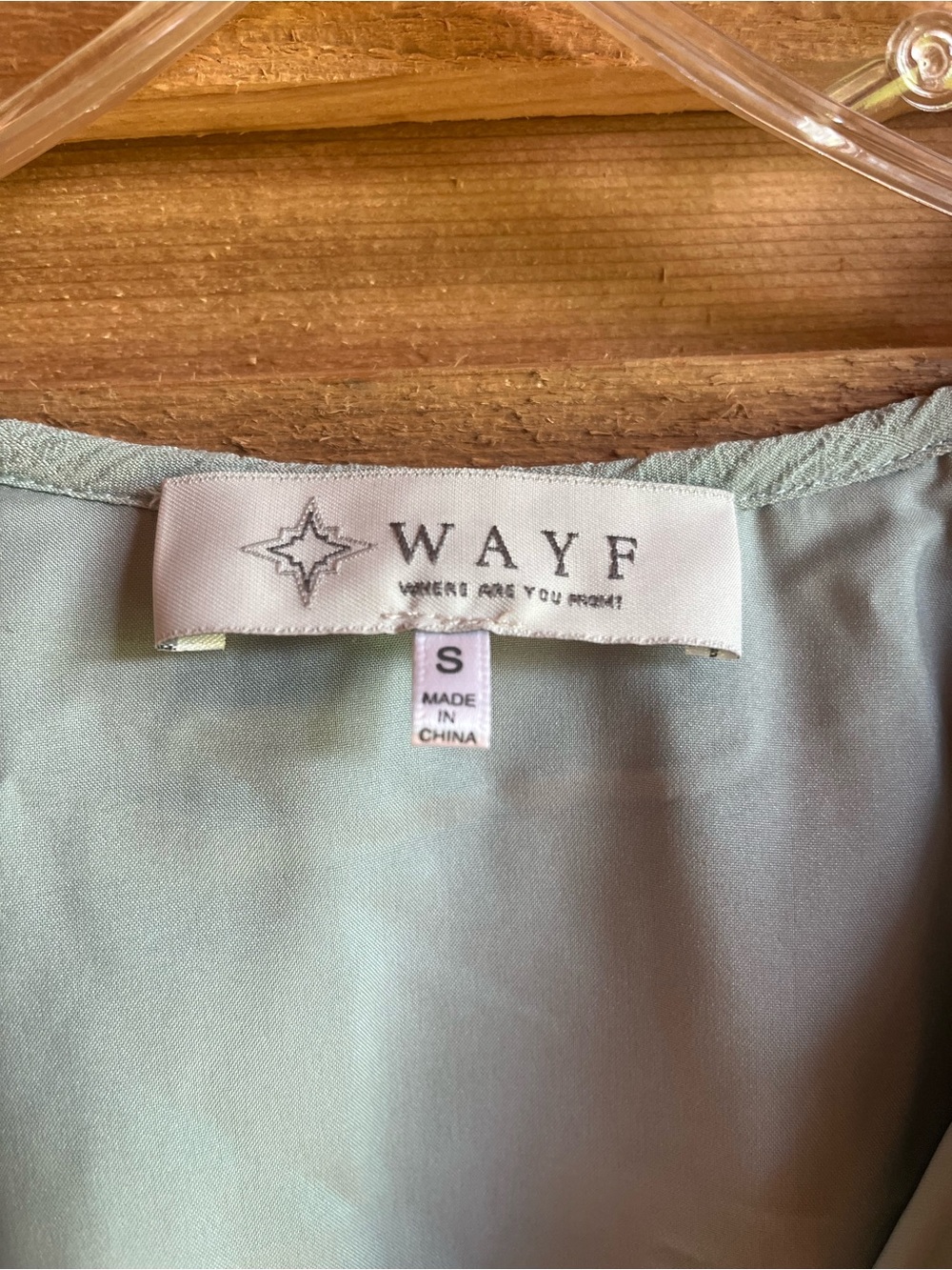 WAYF - Mint Green Peasant Bubble Blouse with V-Neck - Picture 2 of 6
